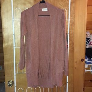 Long sweater with pockets